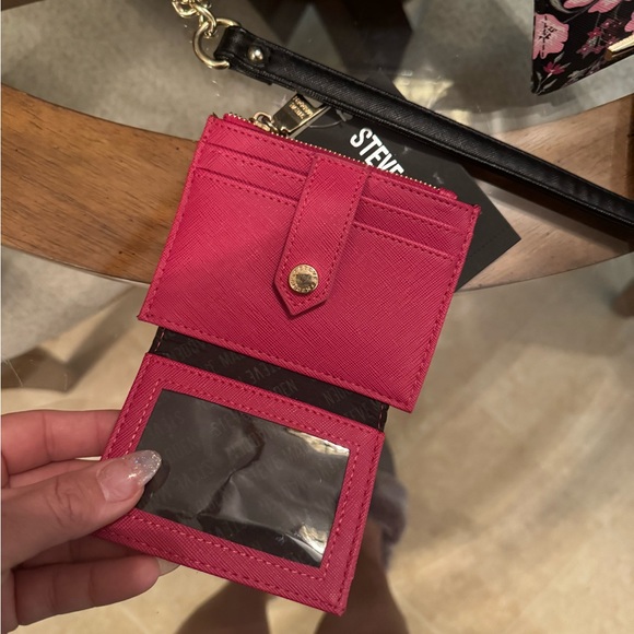 Wallet - Picture 3 of 3